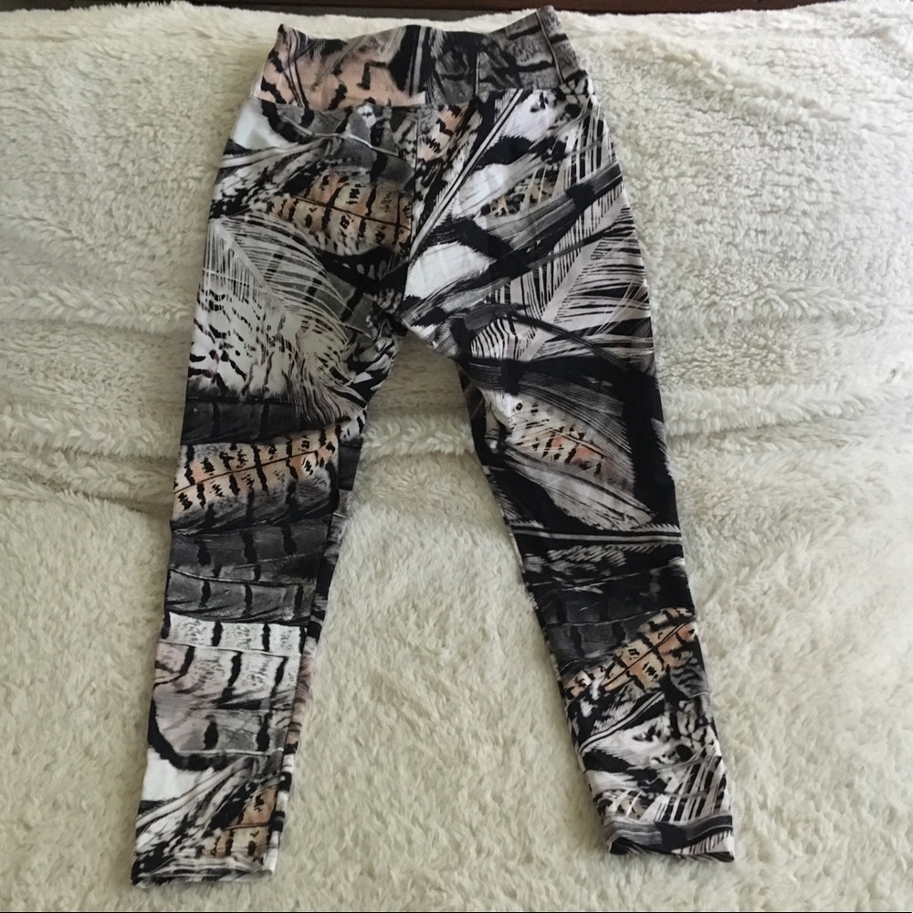 Liquido leggings
